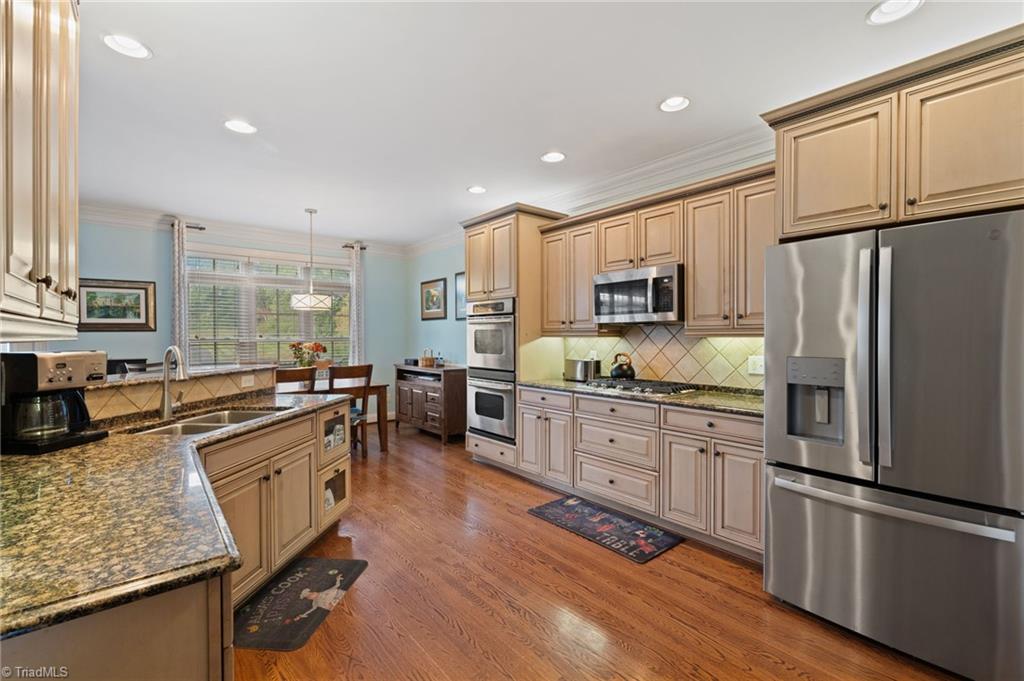 7906 Goldeneye Court