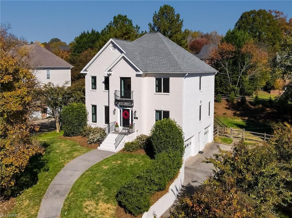 445 Ashbry Run Drive, Winston-Salem