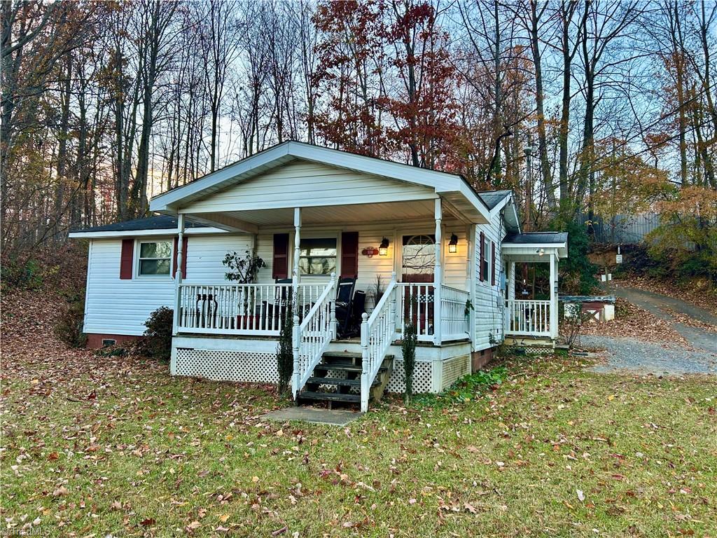 109 Dorothy Lane