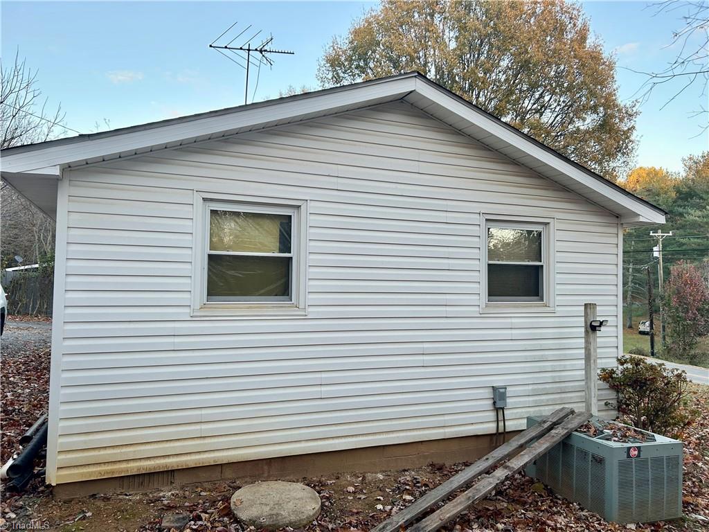 109 Dorothy Lane