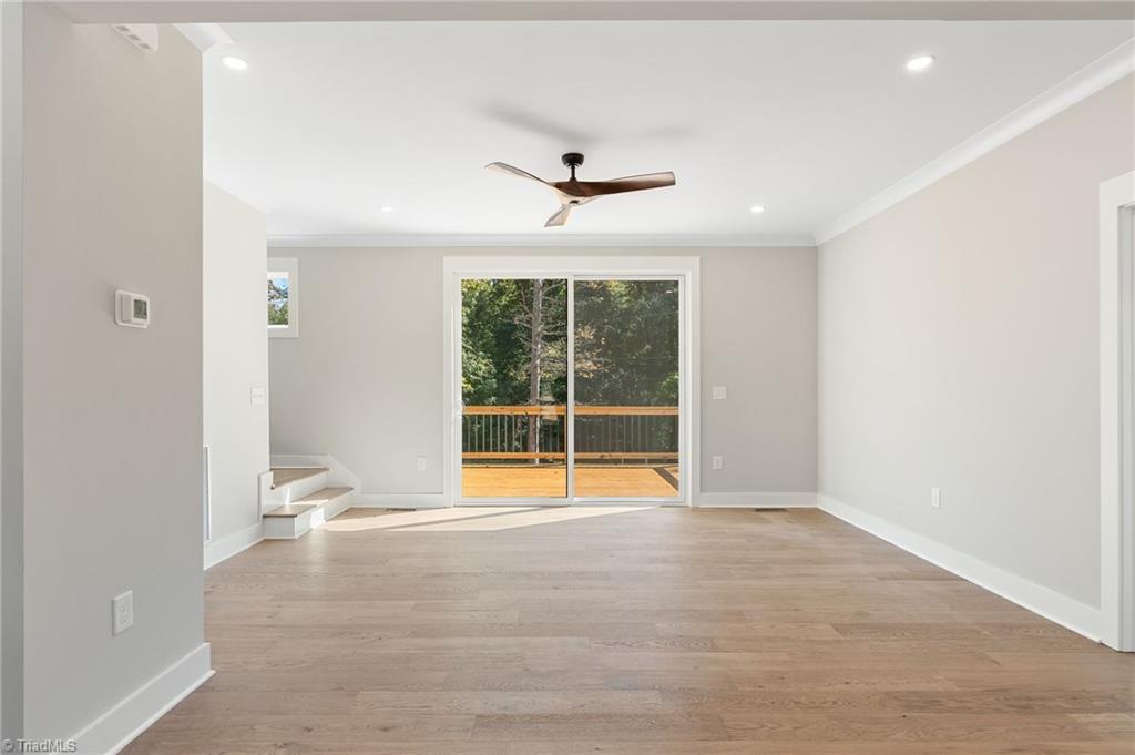 1492 Williams Road