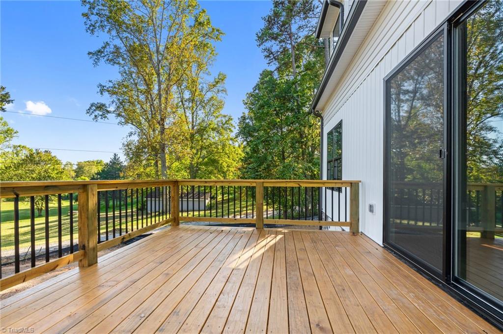 1492 Williams Road