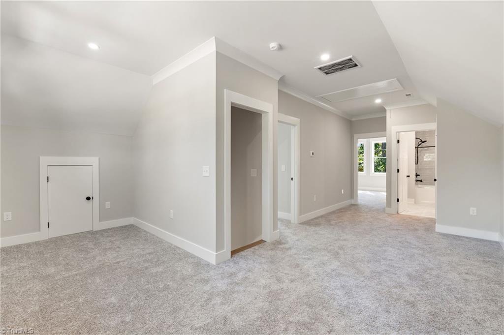 1492 Williams Road
