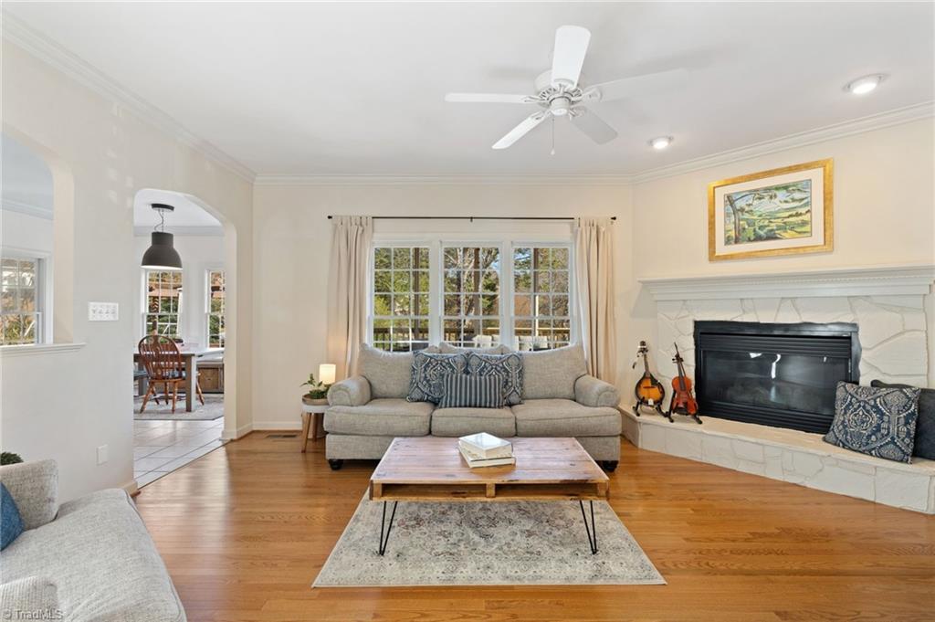 4855 Century Oaks Lane, Winston-Salem