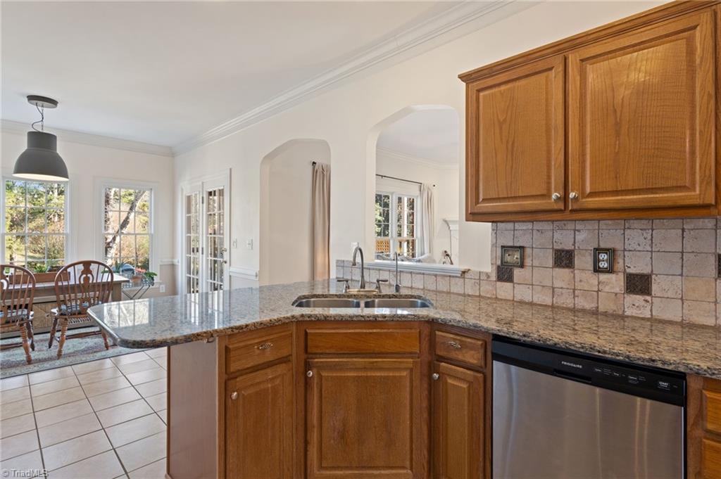 4855 Century Oaks Lane, Winston-Salem