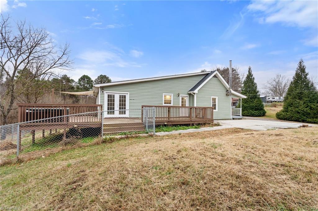 138 Durham Lane