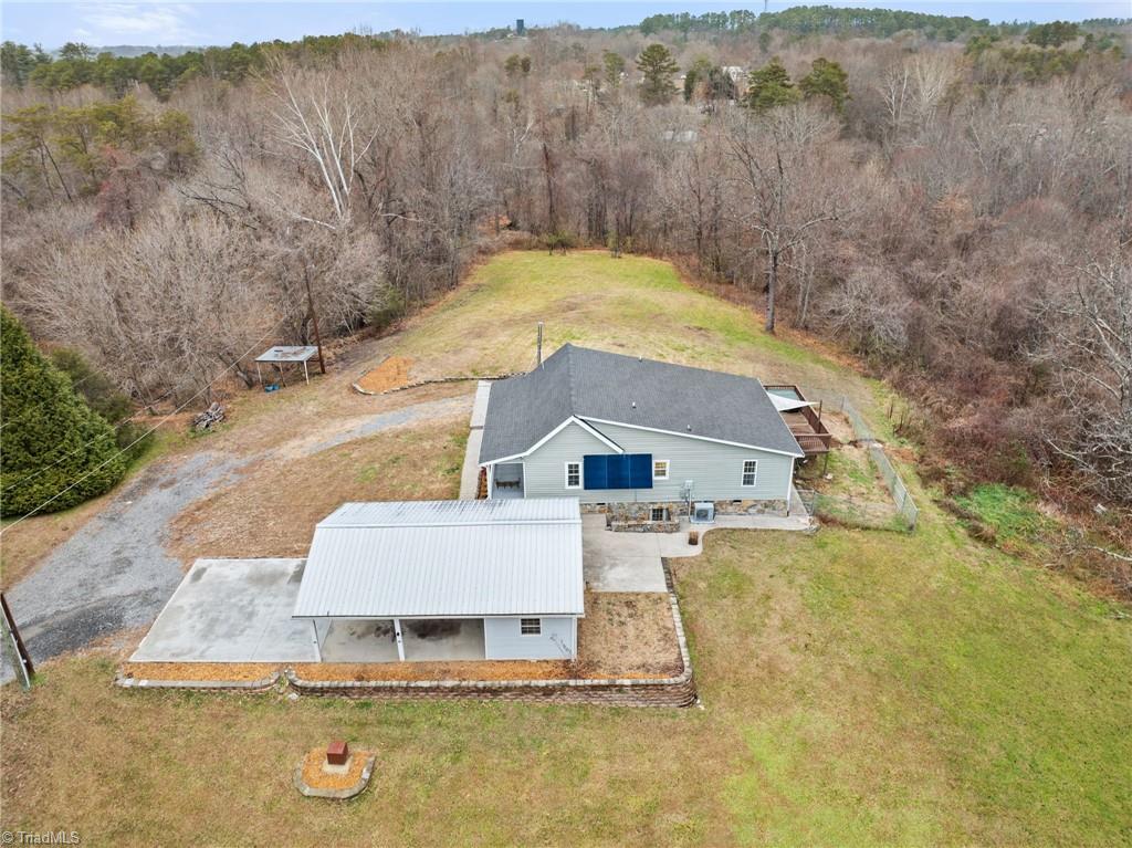 138 Durham Lane