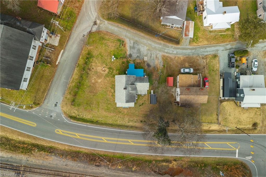 307 W Main Street