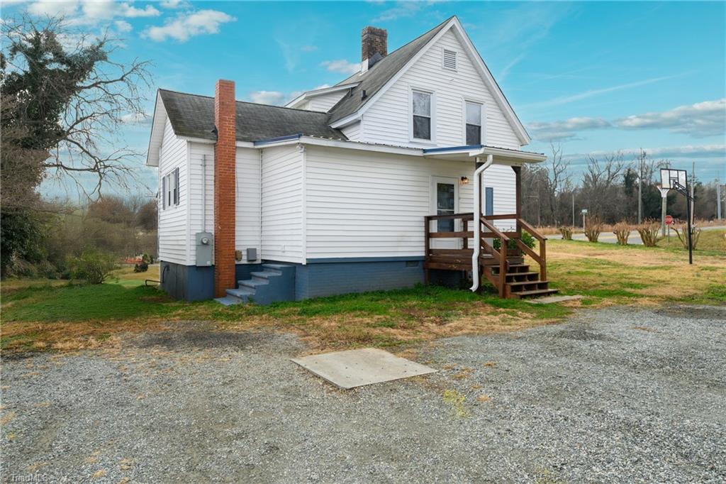 307 W Main Street