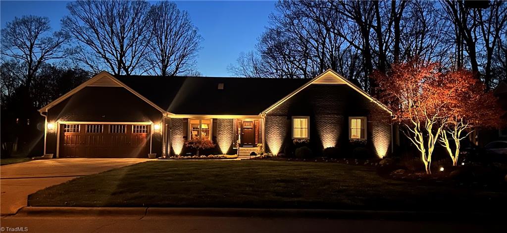 1201 Double Oaks Road