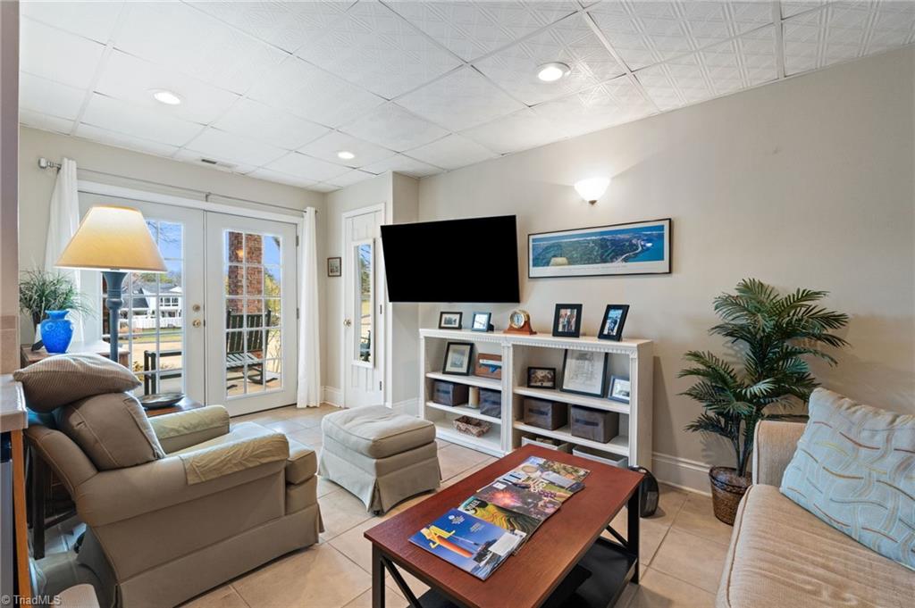 303 Bing Crosby Boulevard