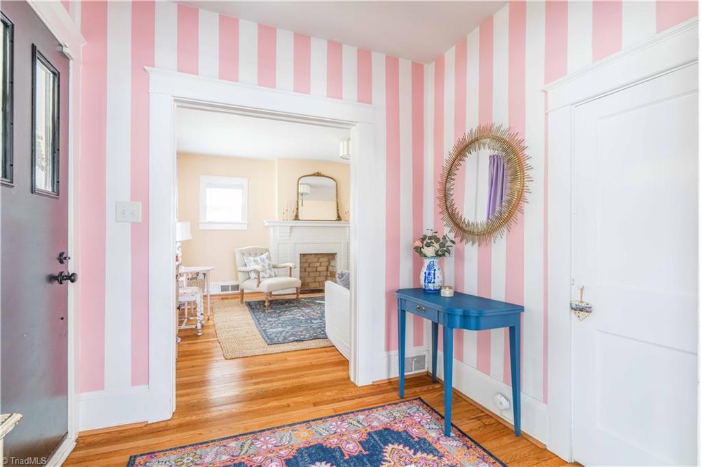 1933 Gaston Street, Winston-Salem