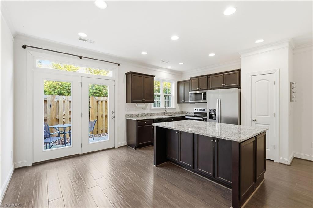 882 Silver Leaf Drive, Winston-Salem