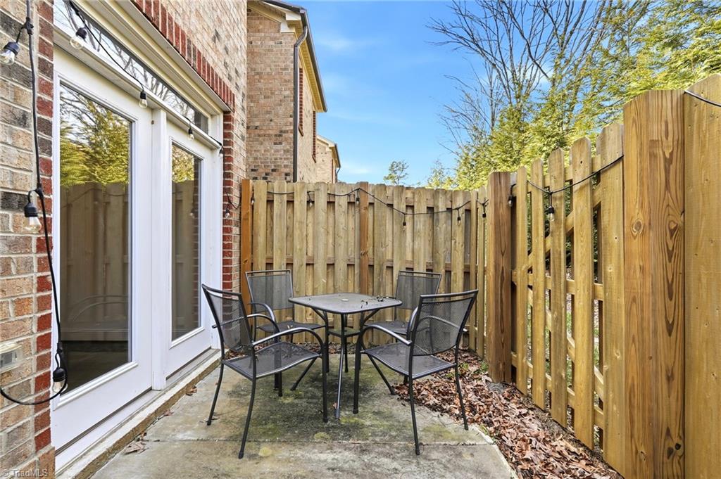 882 Silver Leaf Drive, Winston-Salem
