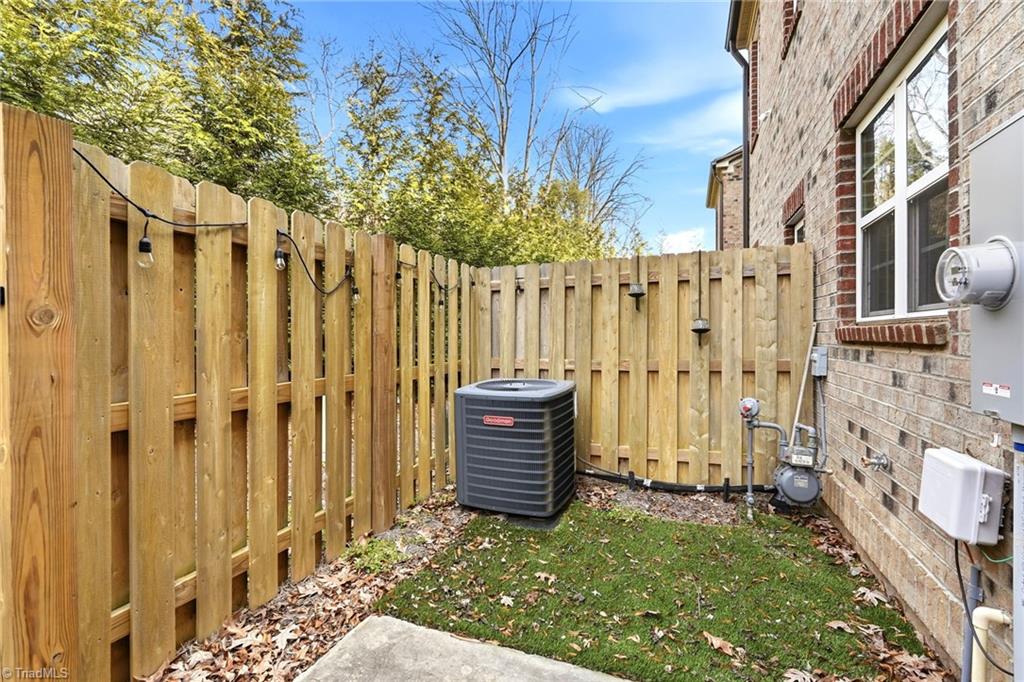882 Silver Leaf Drive, Winston-Salem