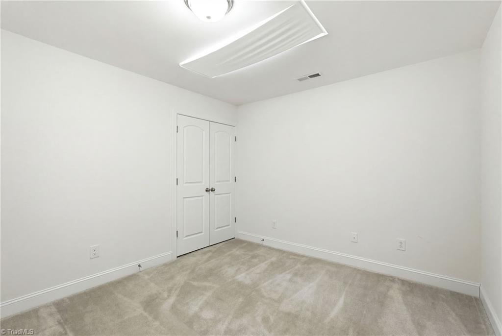 882 Silver Leaf Drive, Winston-Salem