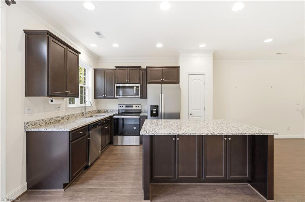 882 Silver Leaf Drive, Winston-Salem