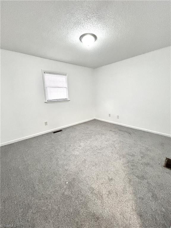 1019 Cedar Place Court, Winston-Salem