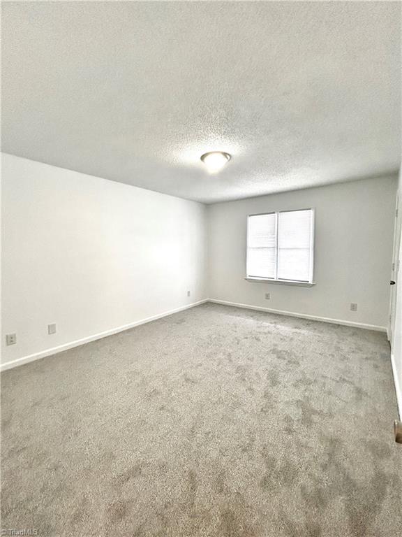 1019 Cedar Place Court, Winston-Salem
