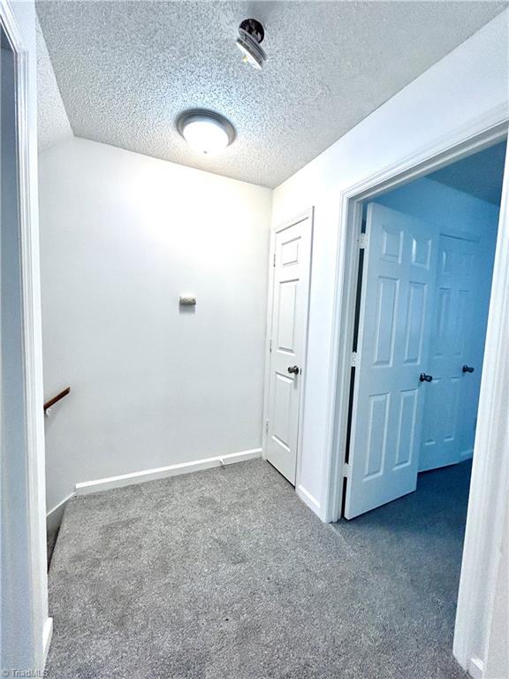 1019 Cedar Place Court, Winston-Salem