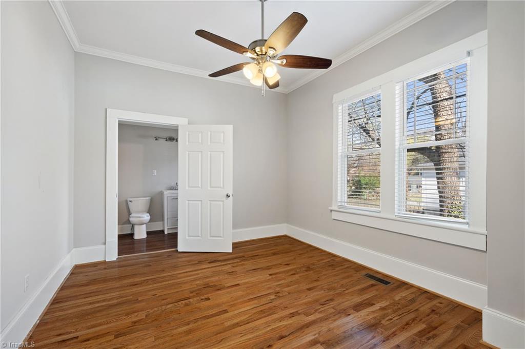 2002 Spring Garden Street