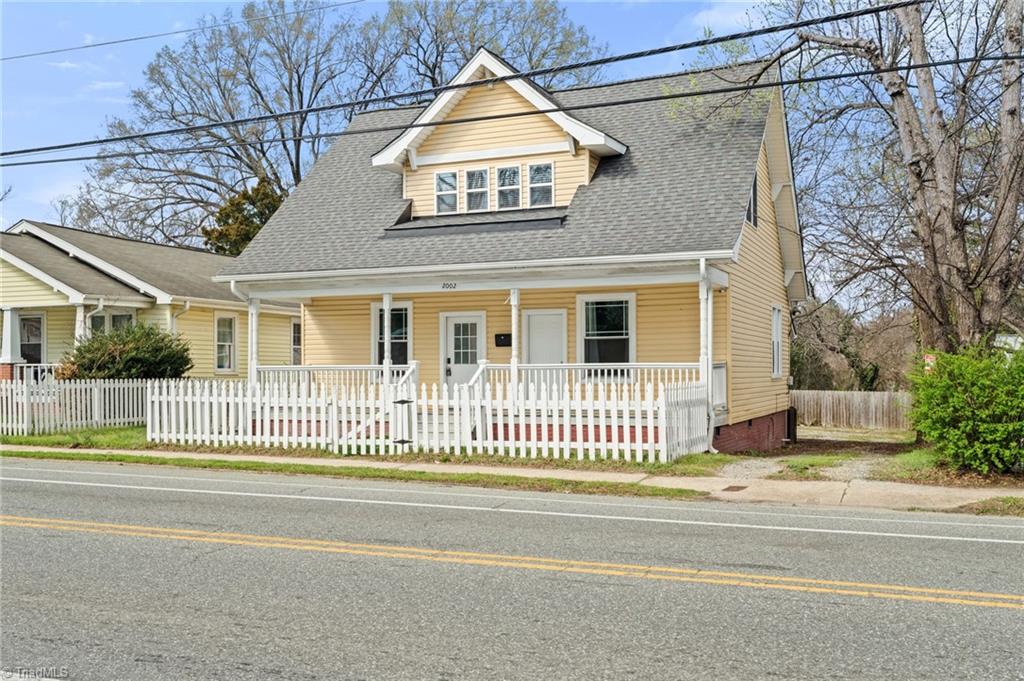 2002 Spring Garden Street