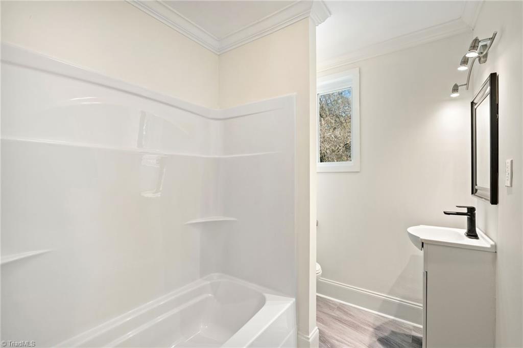 2002 Spring Garden Street