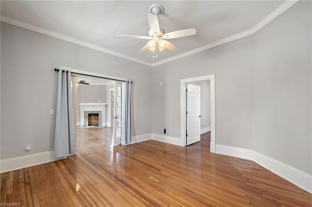 2002 Spring Garden Street