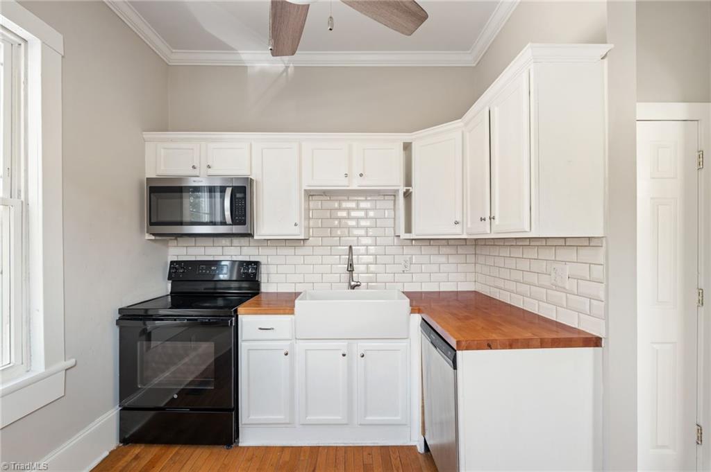 2002 Spring Garden Street