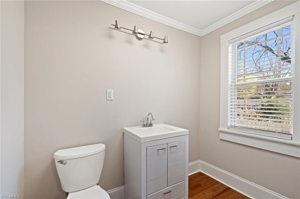 2002 Spring Garden Street