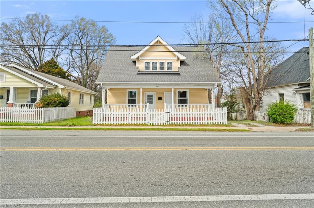 2002 Spring Garden Street