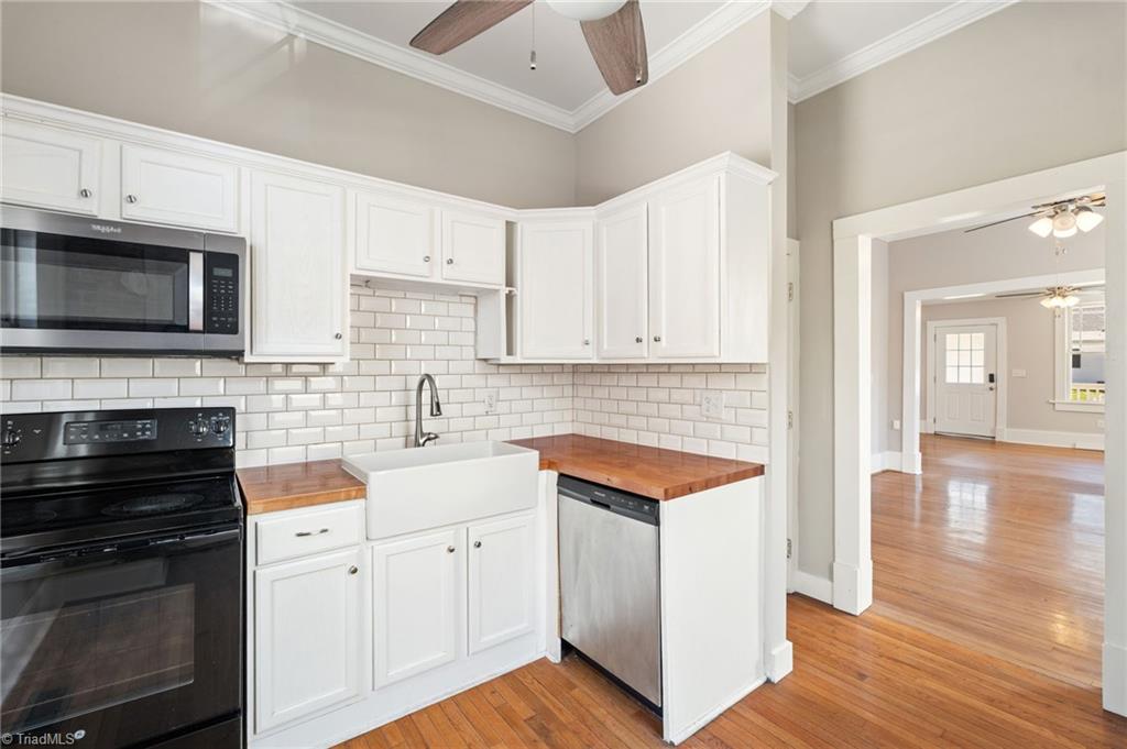 2002 Spring Garden Street