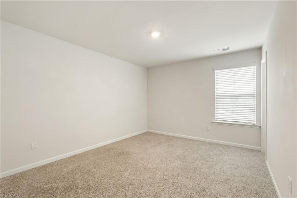 3696 Waterford Oak Court