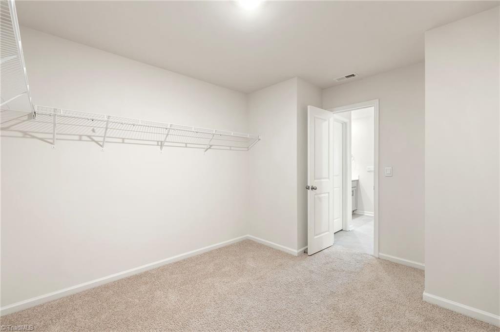 3696 Waterford Oak Court