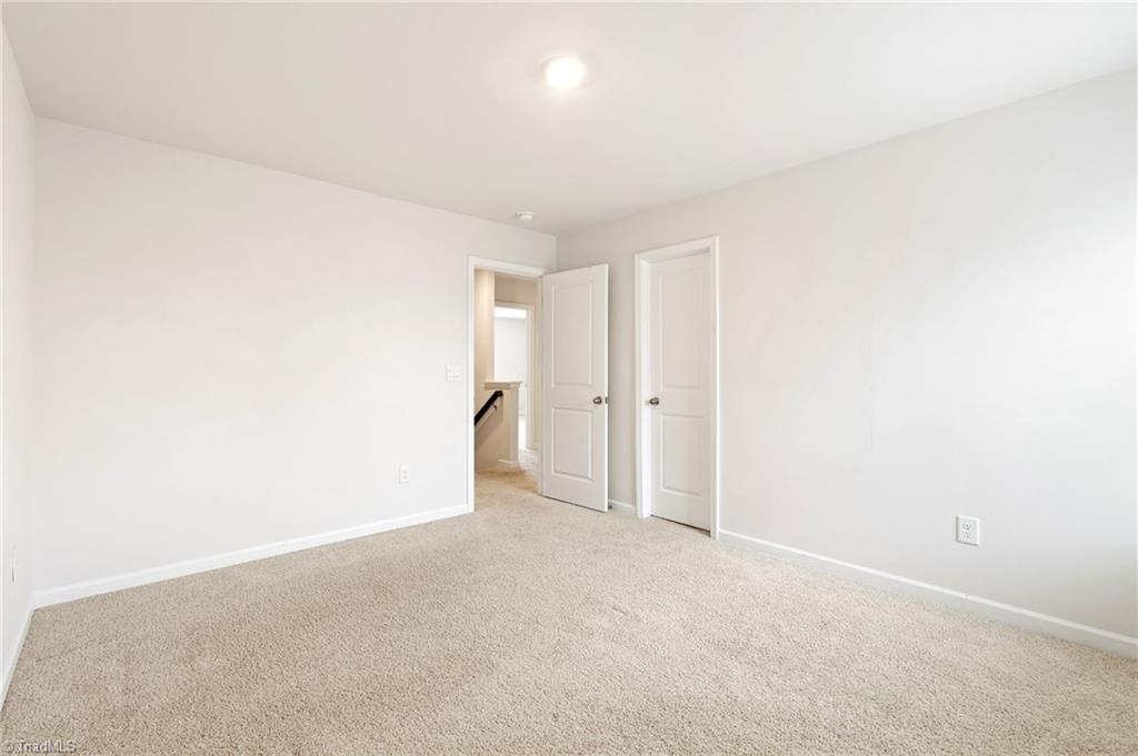 3696 Waterford Oak Court