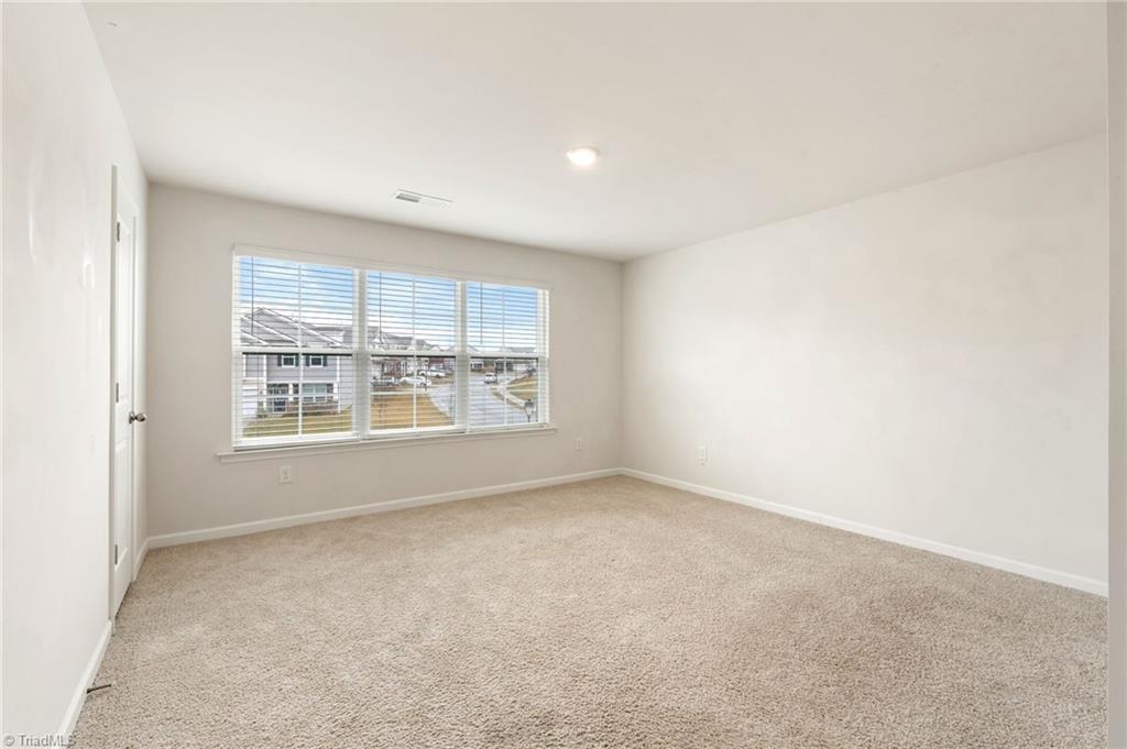 3696 Waterford Oak Court