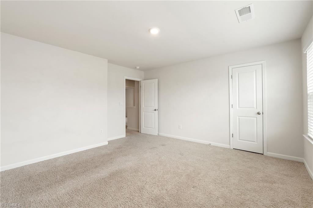 3696 Waterford Oak Court