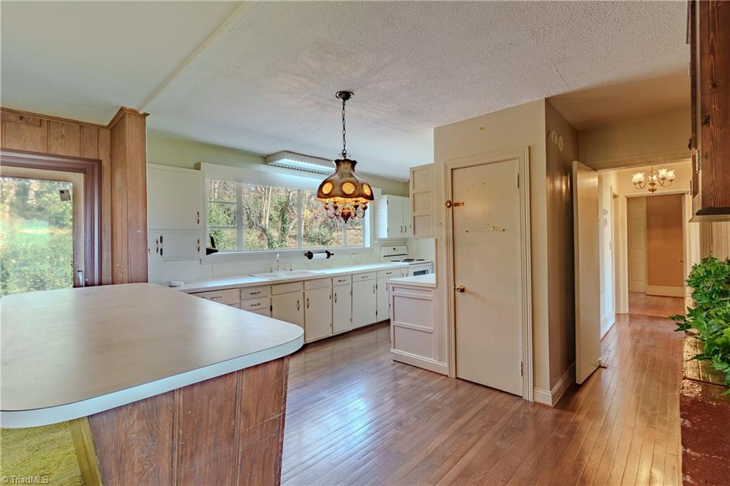 129 Oaklawn Road