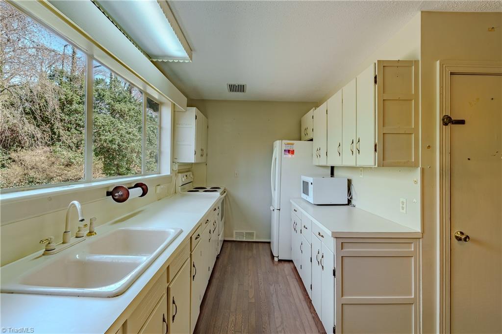 129 Oaklawn Road