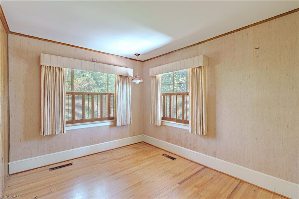 129 Oaklawn Road