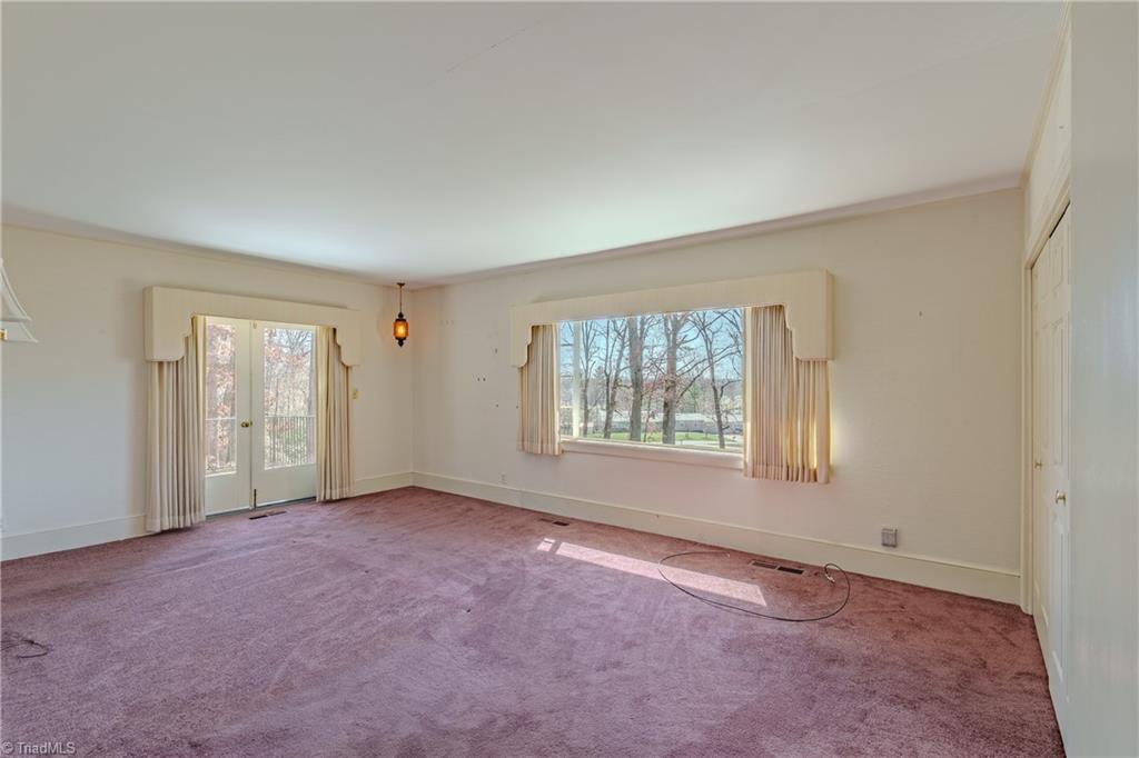 129 Oaklawn Road