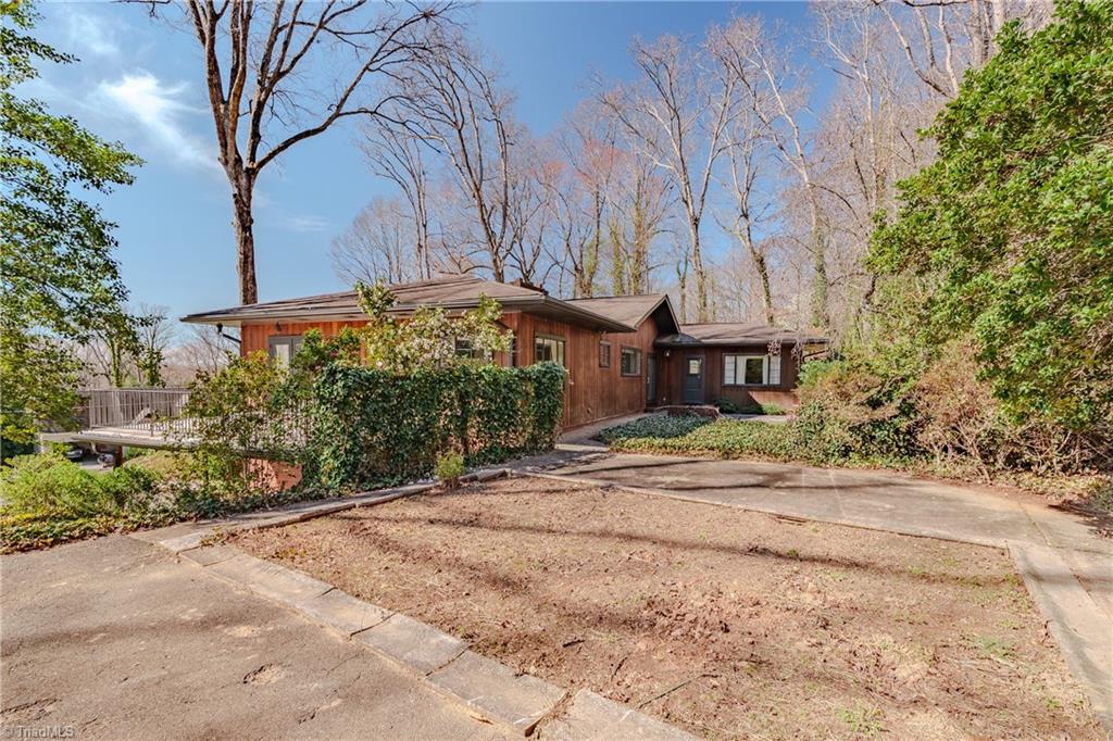 129 Oaklawn Road
