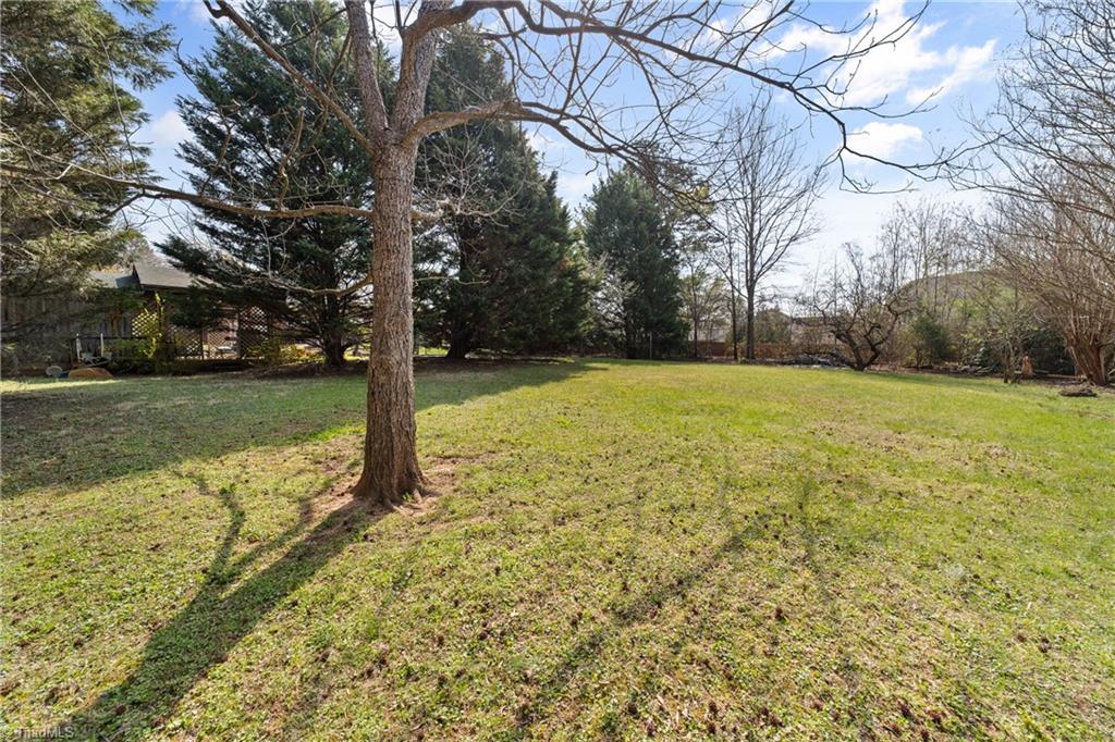 410 Lynhaven Drive, Winston-Salem