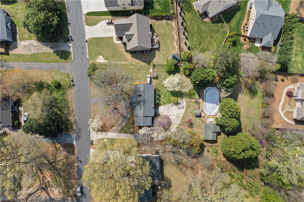 410 Lynhaven Drive, Winston-Salem