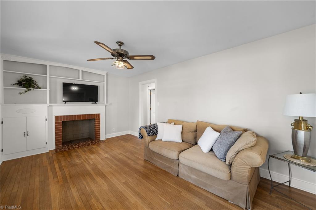 410 Lynhaven Drive, Winston-Salem