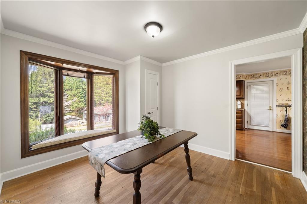 410 Lynhaven Drive, Winston-Salem