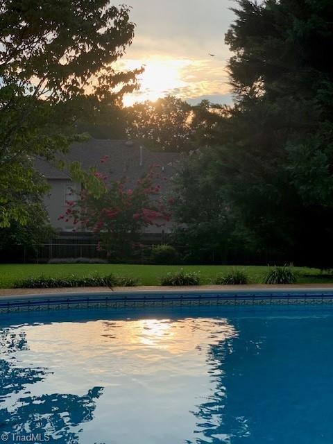 410 Lynhaven Drive, Winston-Salem
