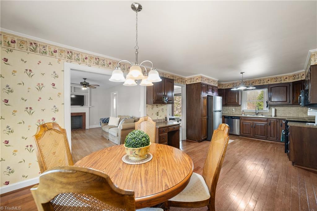 410 Lynhaven Drive, Winston-Salem