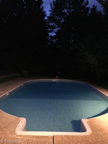 410 Lynhaven Drive, Winston-Salem