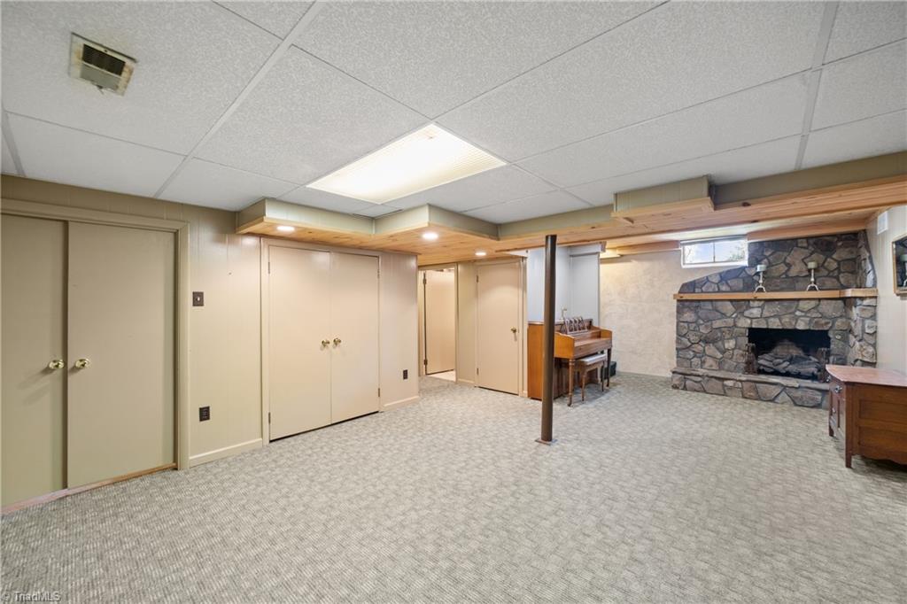 410 Lynhaven Drive, Winston-Salem